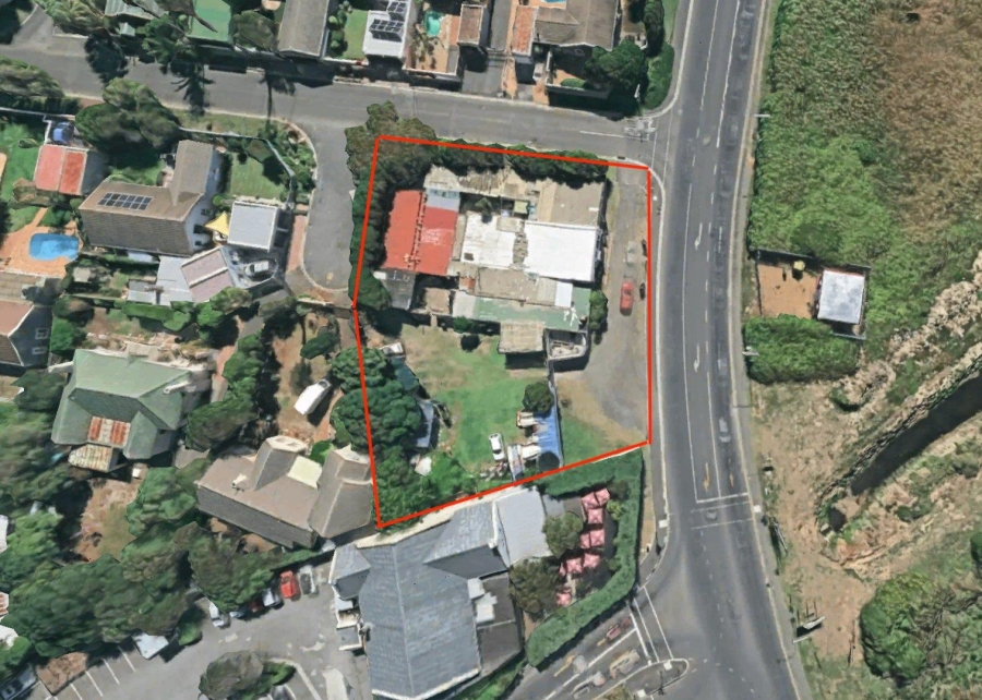 3 Bedroom Property for Sale in Lakeside Western Cape